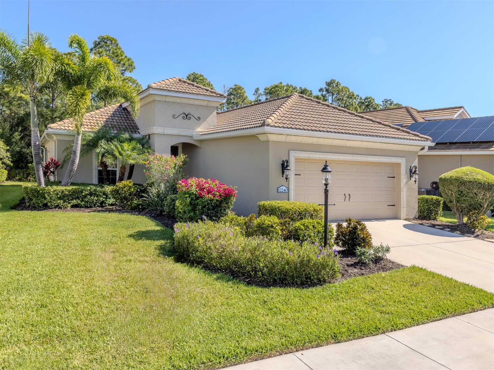 12240 STUART DR photo 2