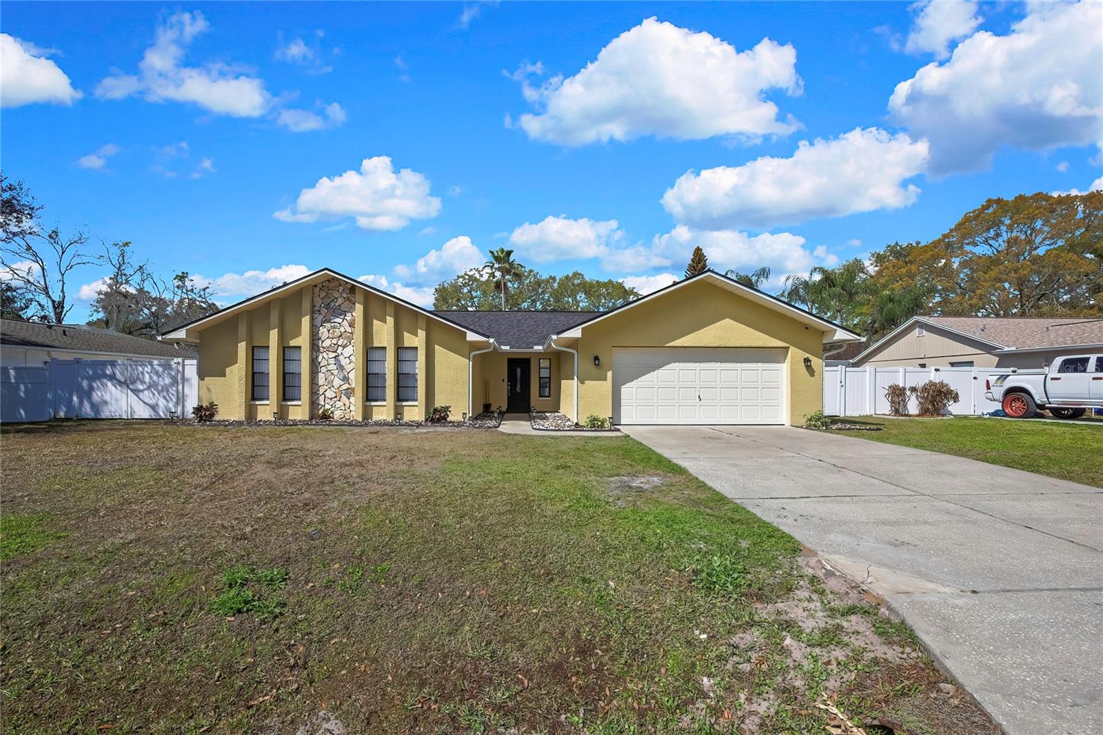 3743 MERIDEAN PL photo 3