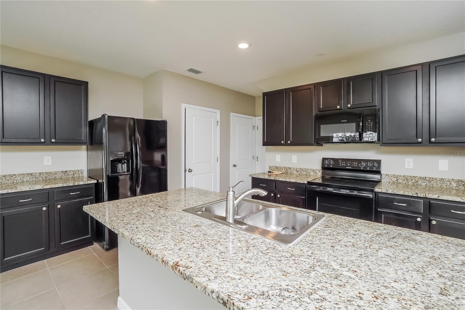 16726 SECRET MEADOW DR photo 3