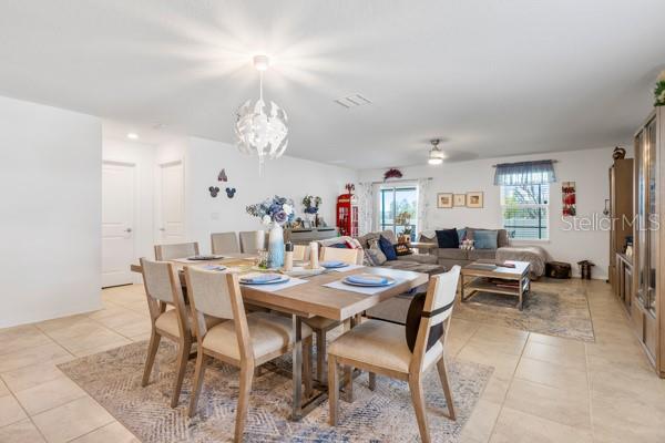 4382 FINCH LN photo 3