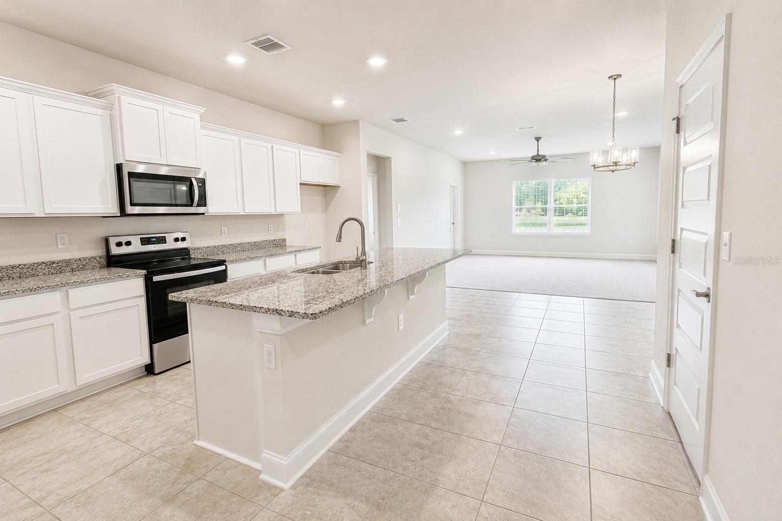 3645 BRIARLYNNE WAY photo 4