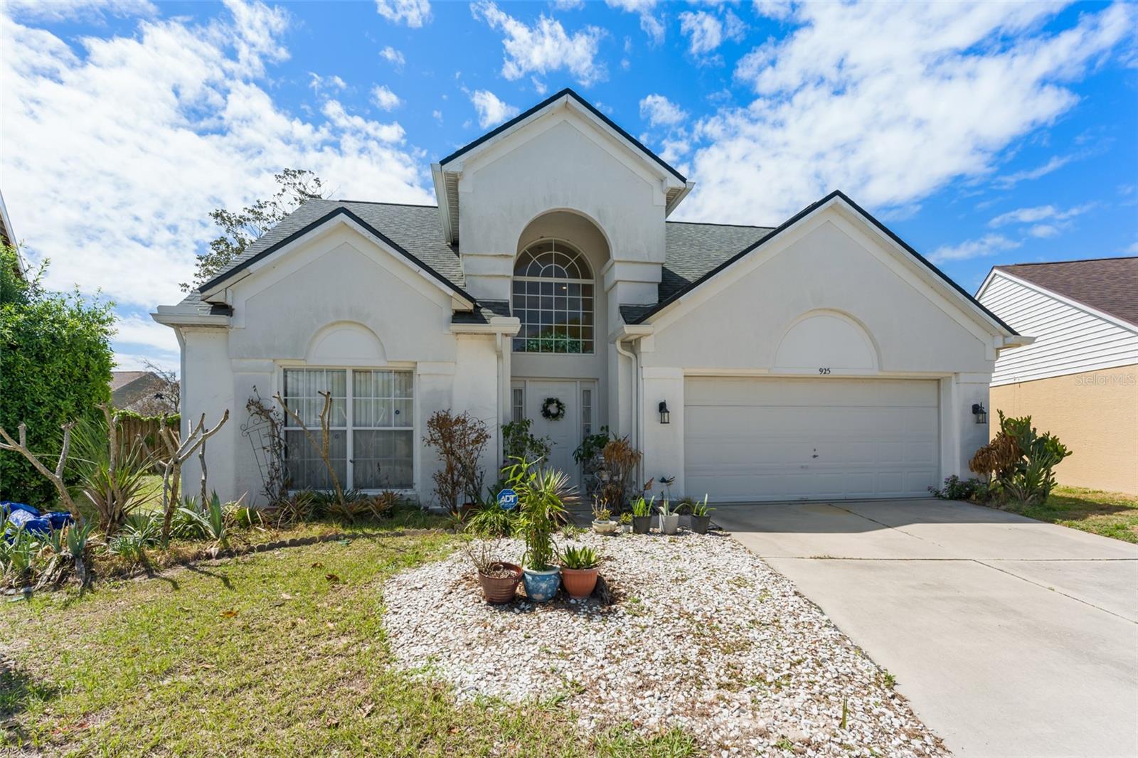 925 BERESFORD WAY — home for sale