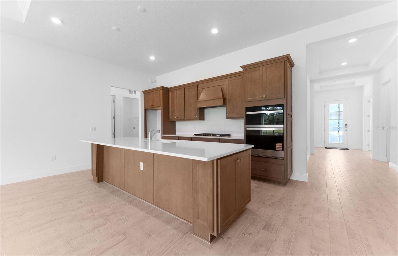 5189 EVERLONG DR photo 2