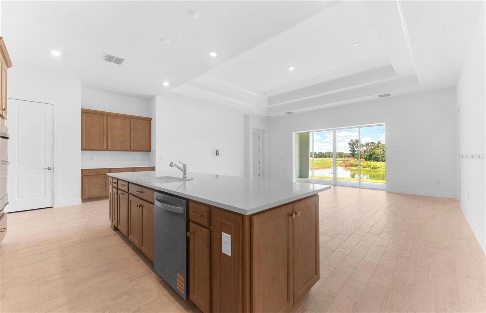5189 EVERLONG DR photo 3