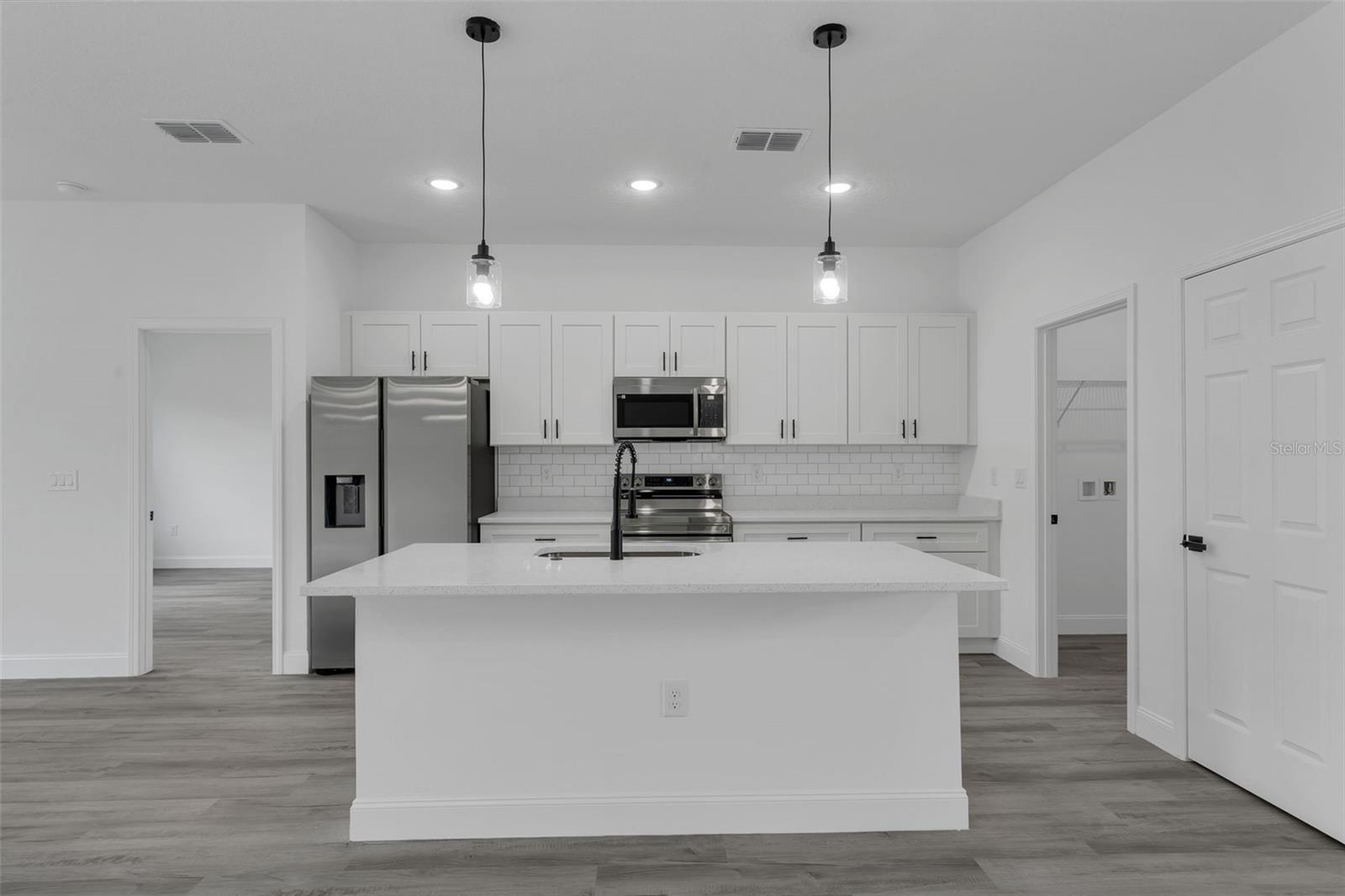2211 SW 153RD PLACE photo 5