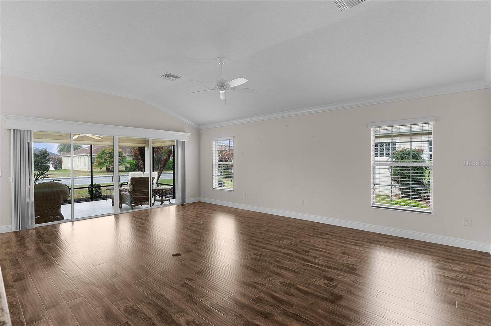 2028 GLENARDEN PATH photo 5