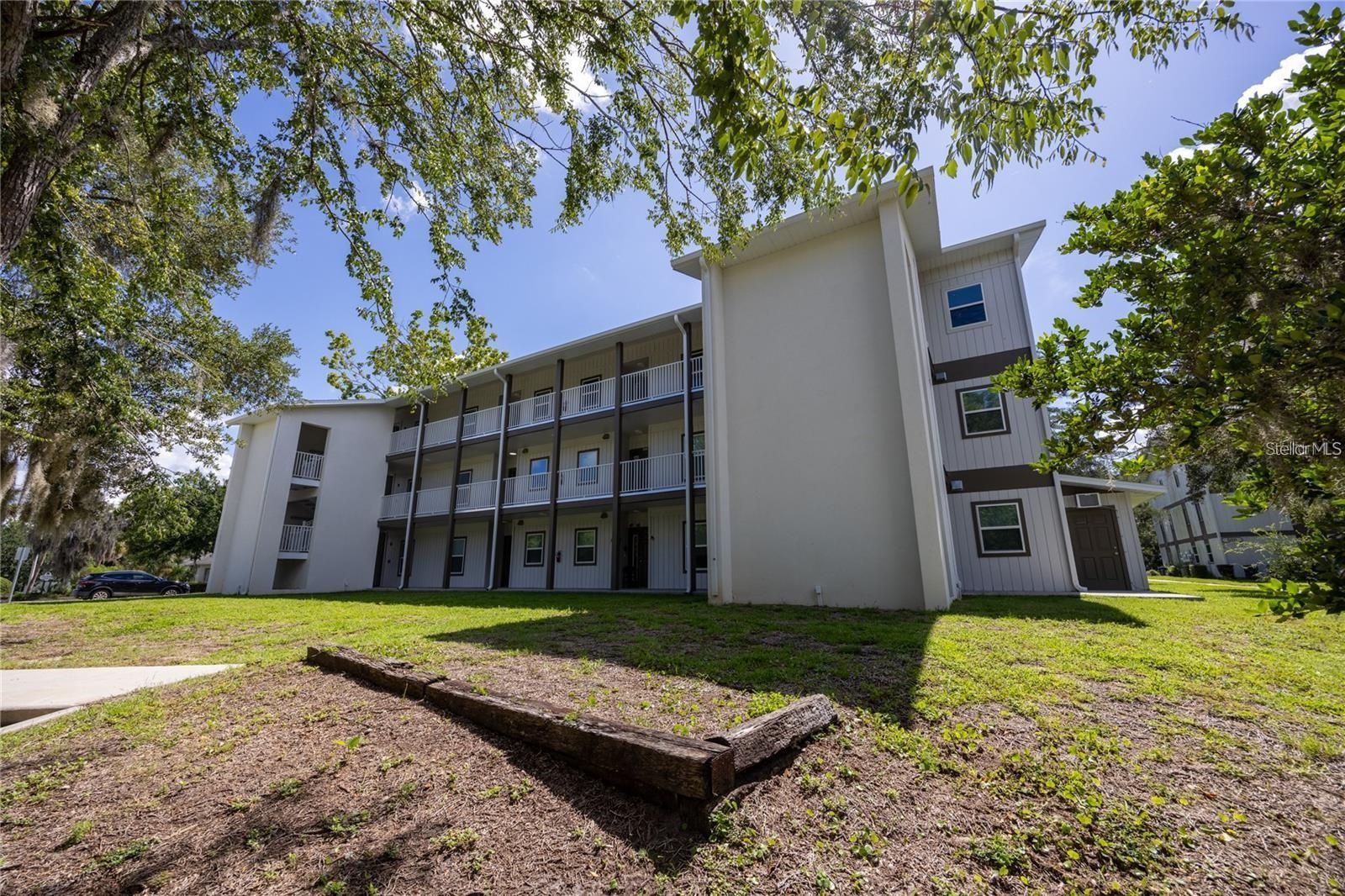 6519 W NEWBERRY RD #412 photo 4