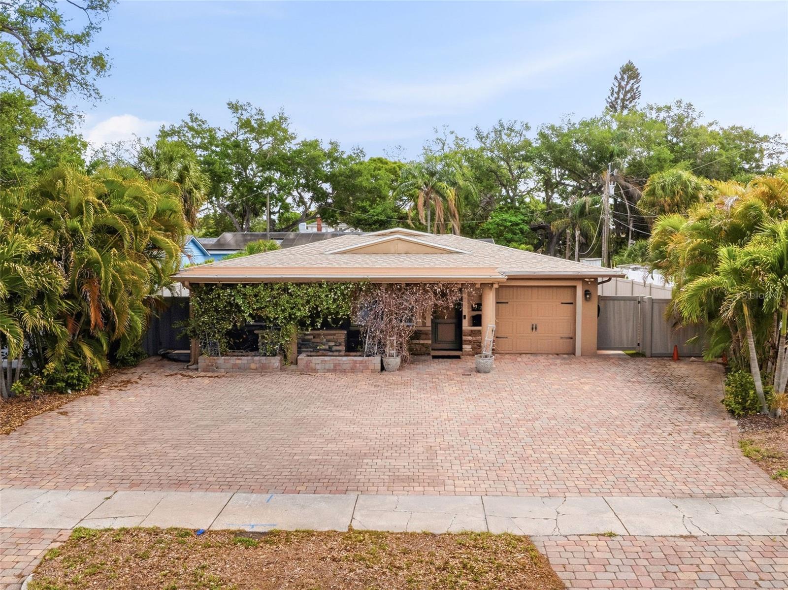 Single Family Residence