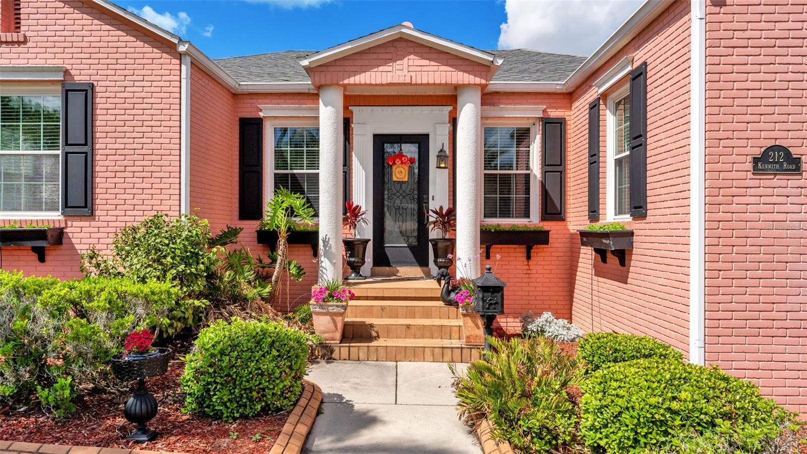 Single Family Residence