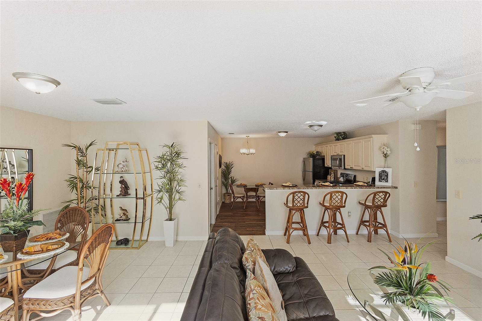 2343 PINE RIDGE ST photo 4