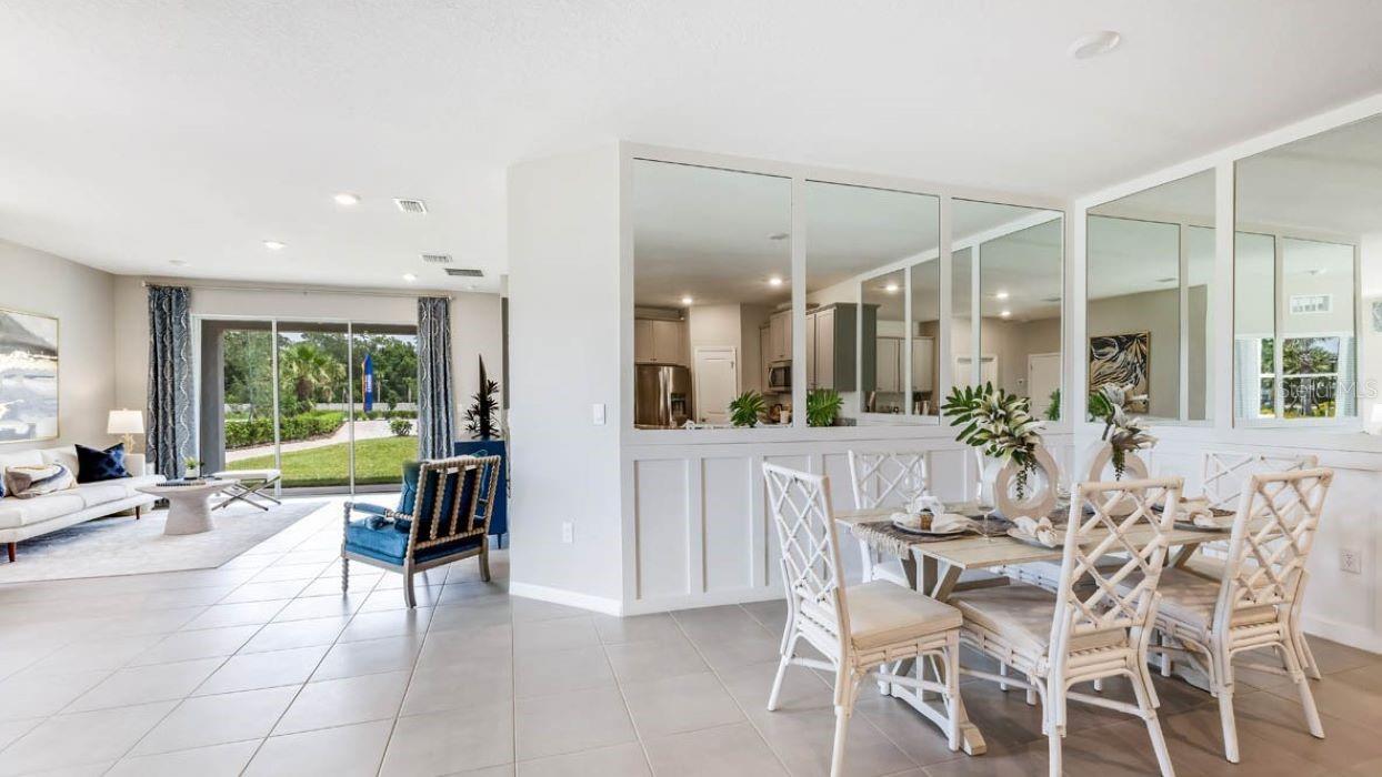 15724 8TH PL E photo 3