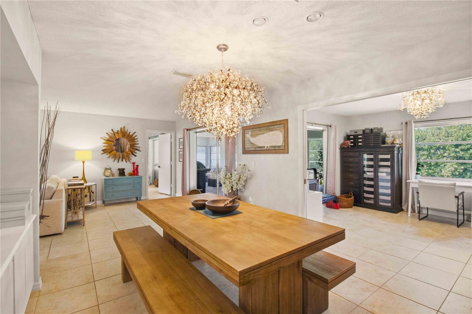 7354 W COUNTRY CLUB DR N photo 4