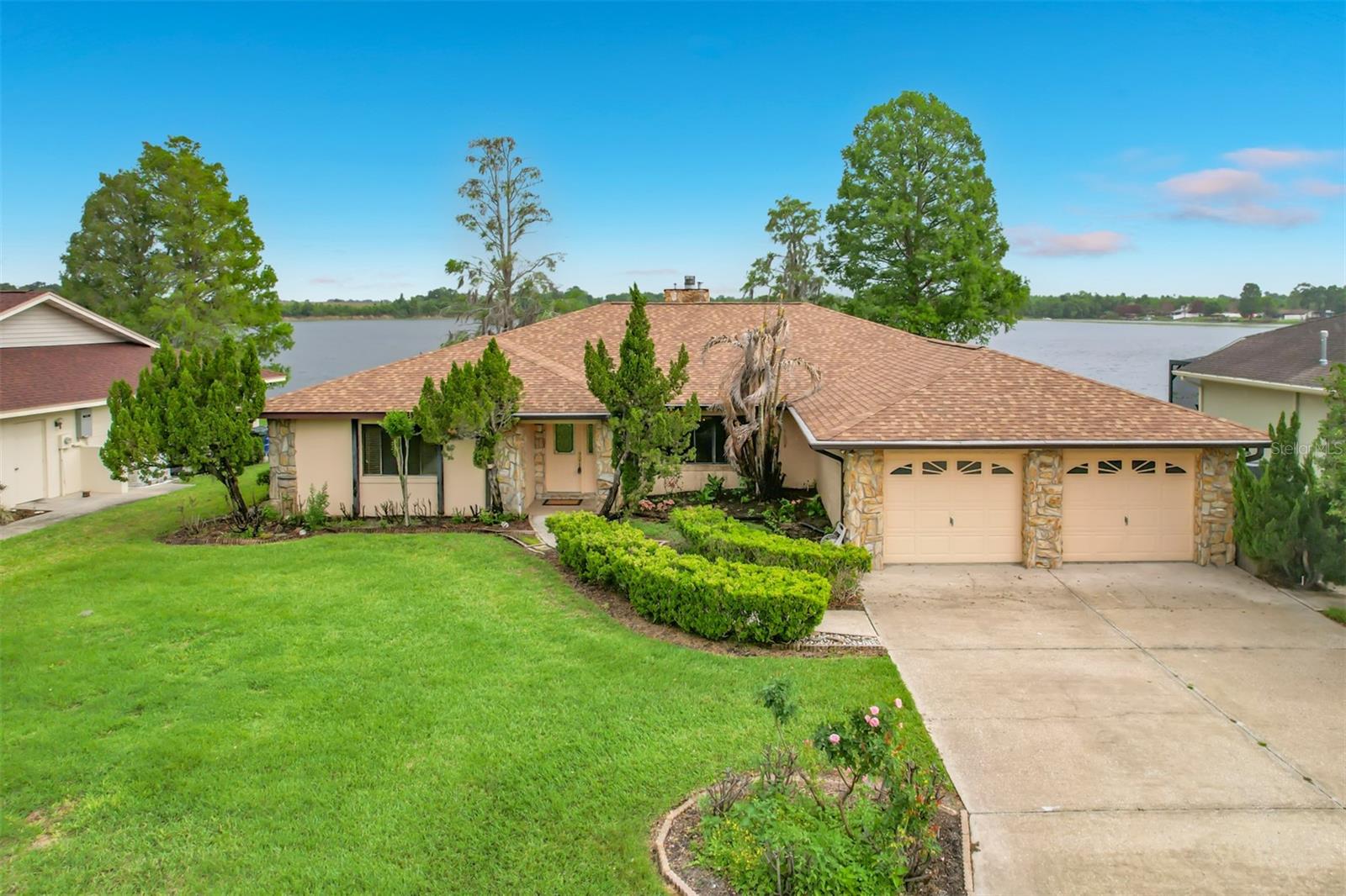 Single Family Residence