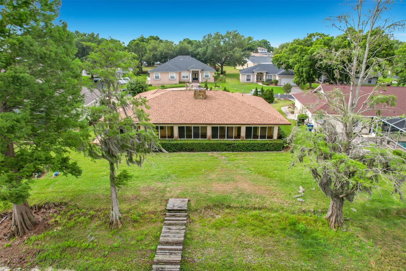 247 S LAKE PANSY DR photo 5