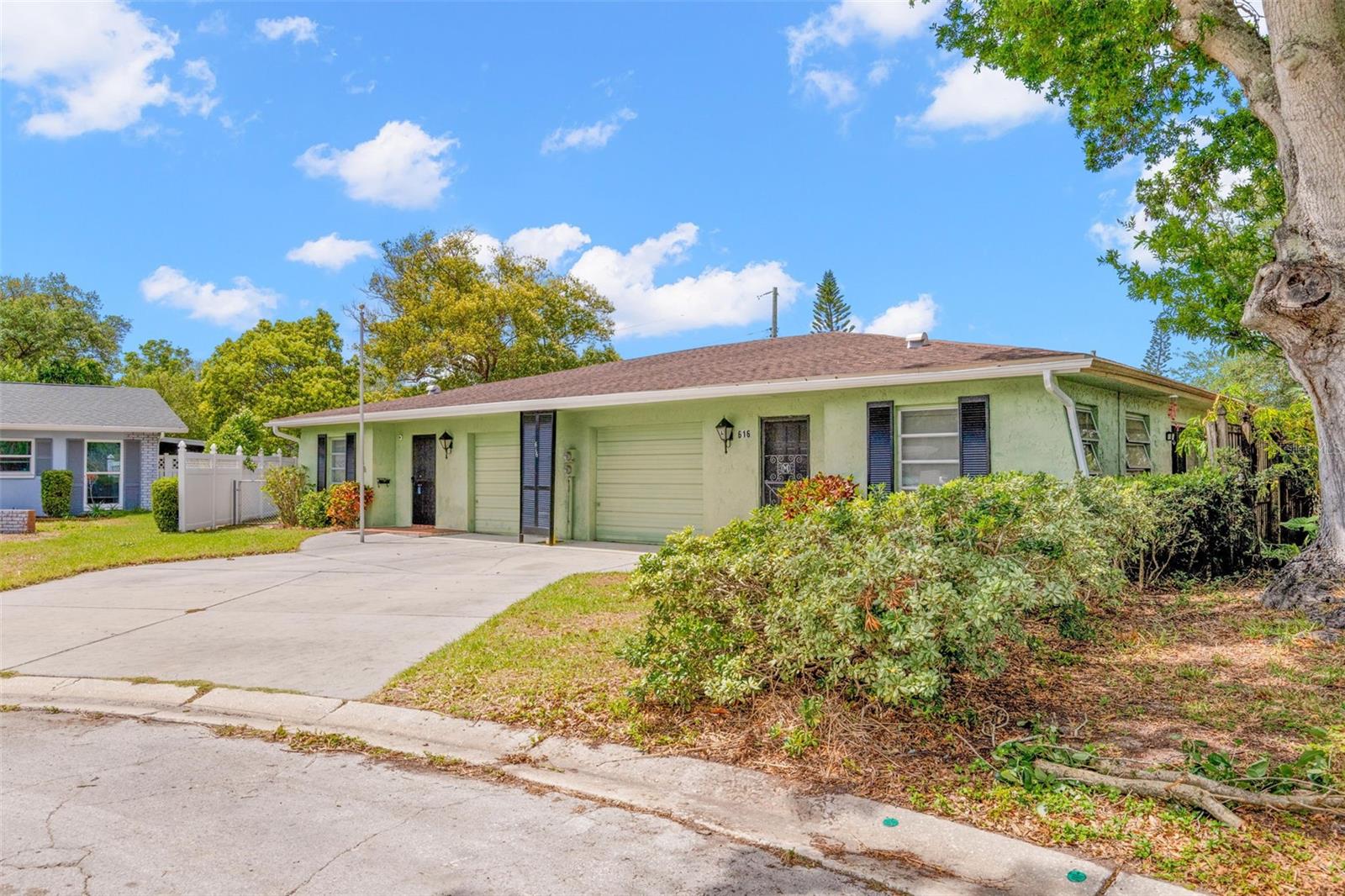 616 HERITAGE LN #B photo 3
