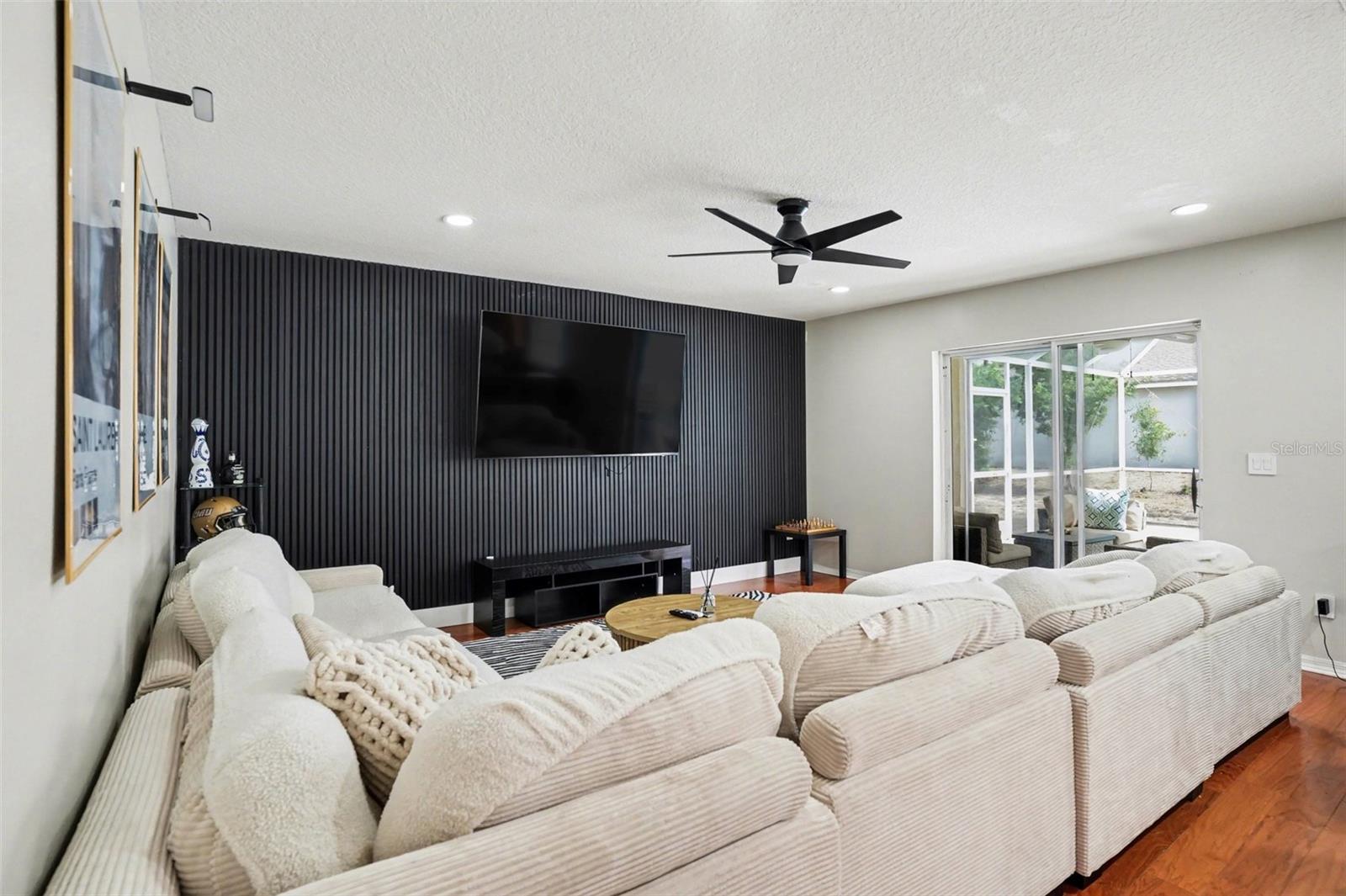 8105 RIVER MONT WAY photo 5