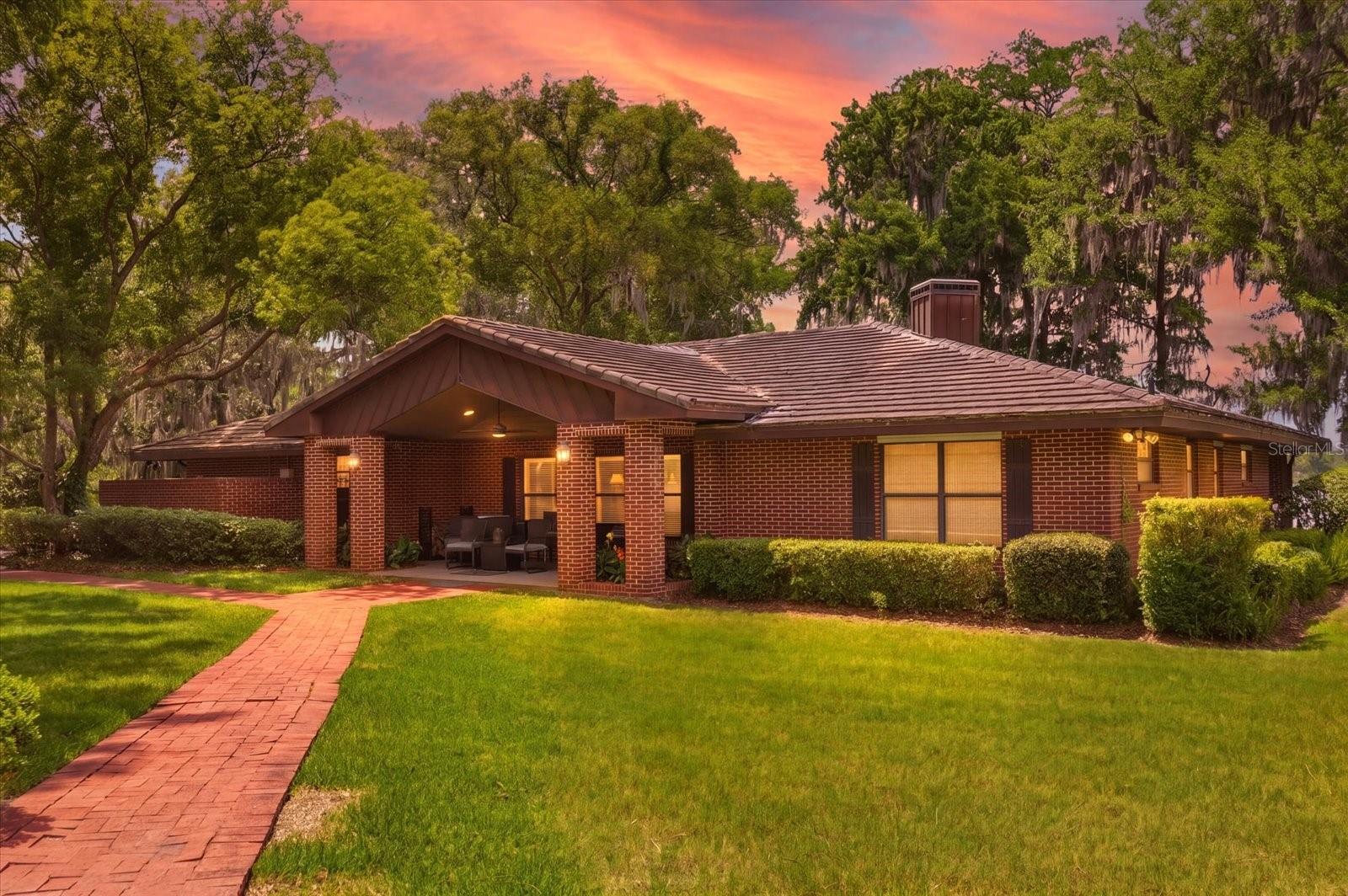 Single Family Residence