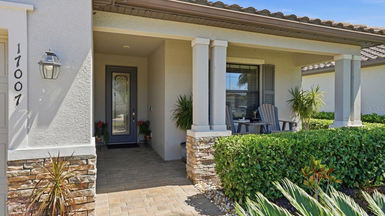 17007 BLUE RIDGE PL photo 3