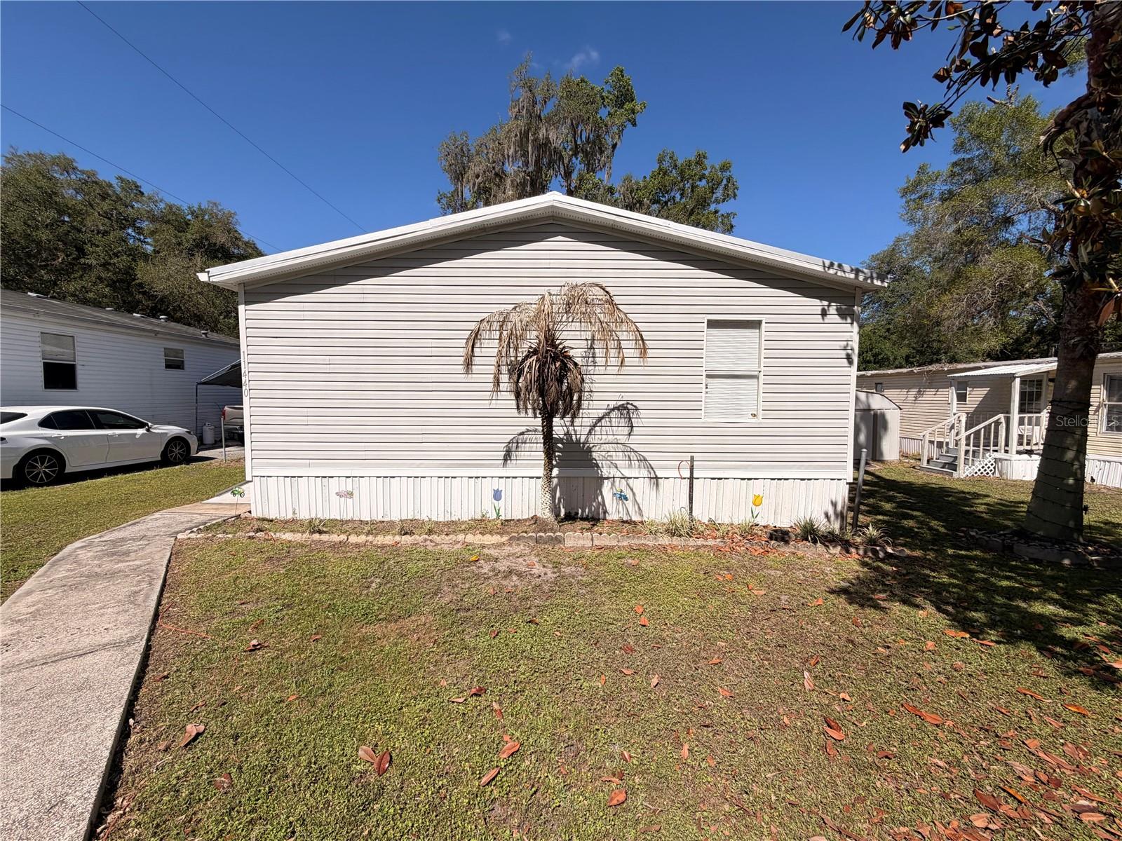 11440 CR 675W photo 3