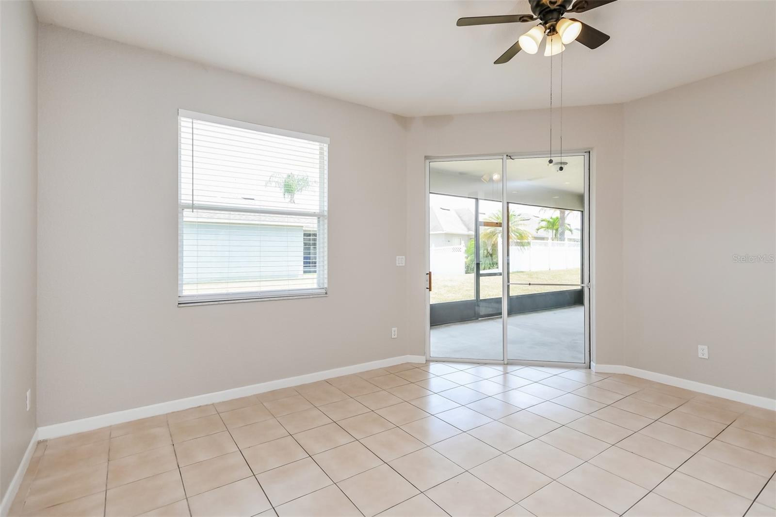 2925 WILLOW CREEK LN photo 5