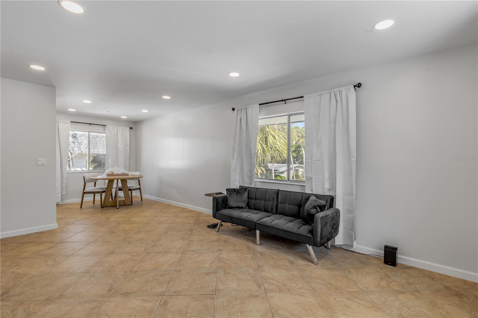 303 RIDGE BLVD #2100 photo 5