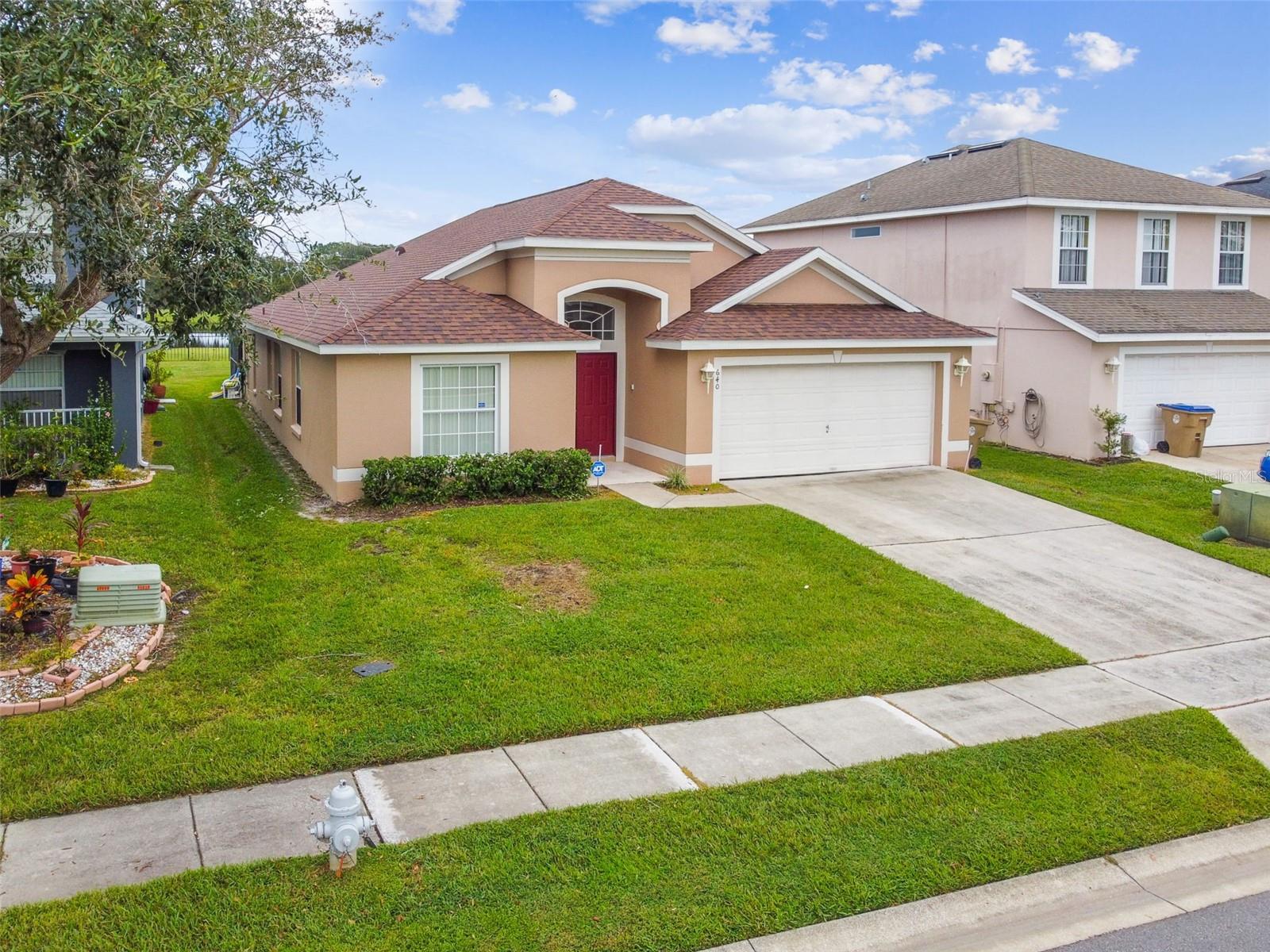 640 CHADBURY WAY photo 2