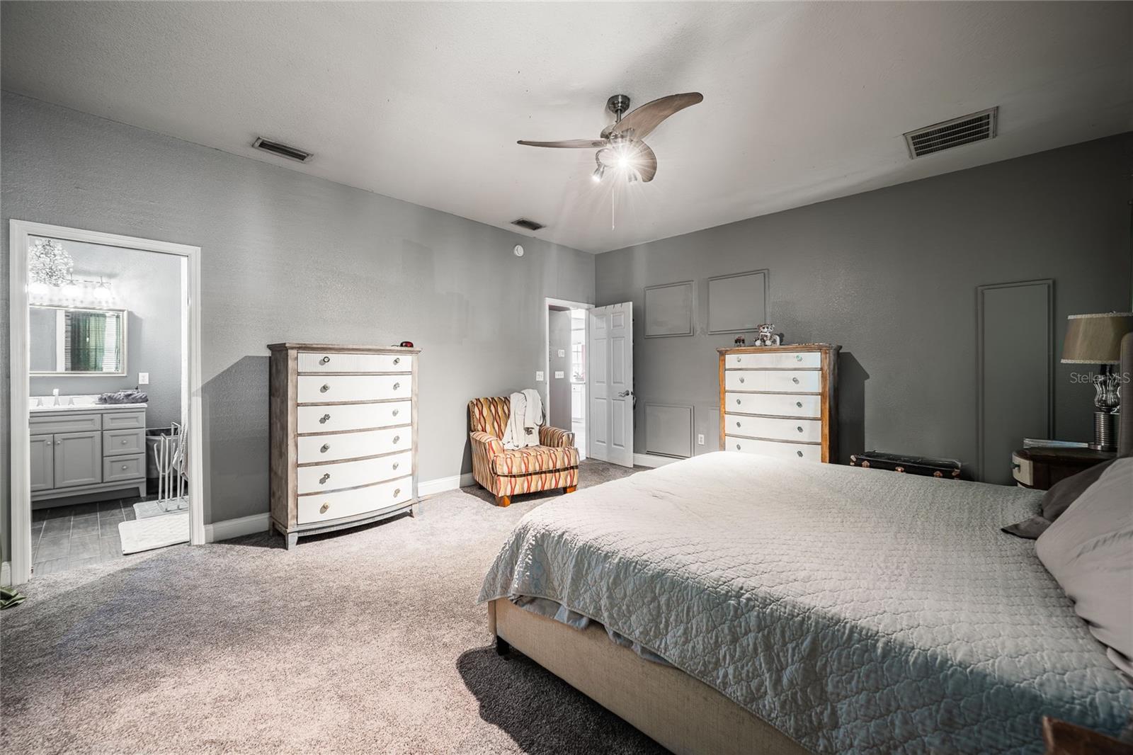 5067 LAYTON LANE photo 4