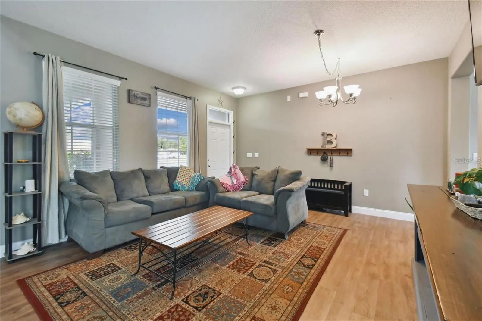 501 WASHITA STONE DR photo 3