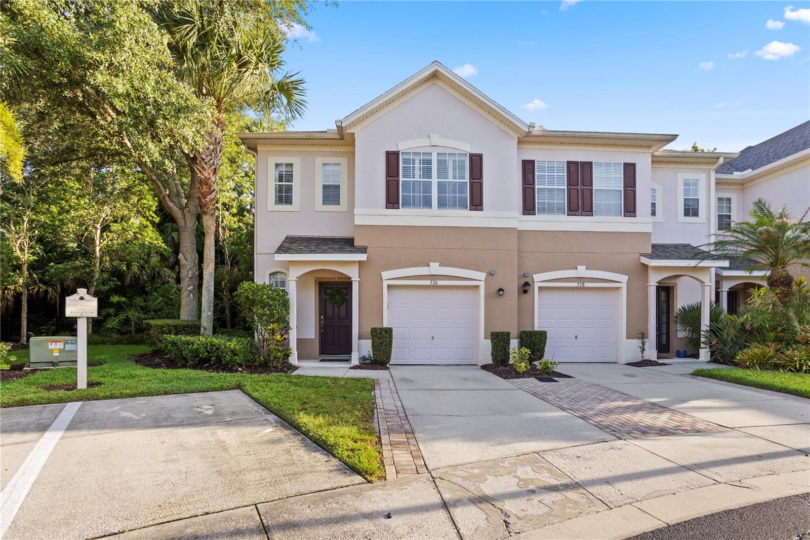 576 PINEBRANCH CIR — home for sale
