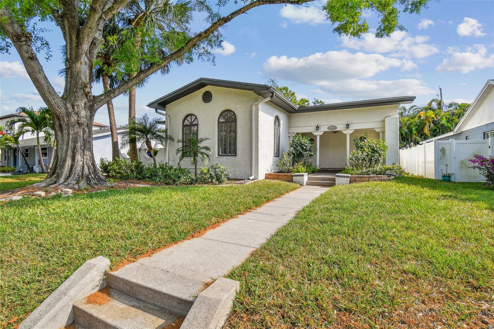 3120 S JULIA CIR photo 2