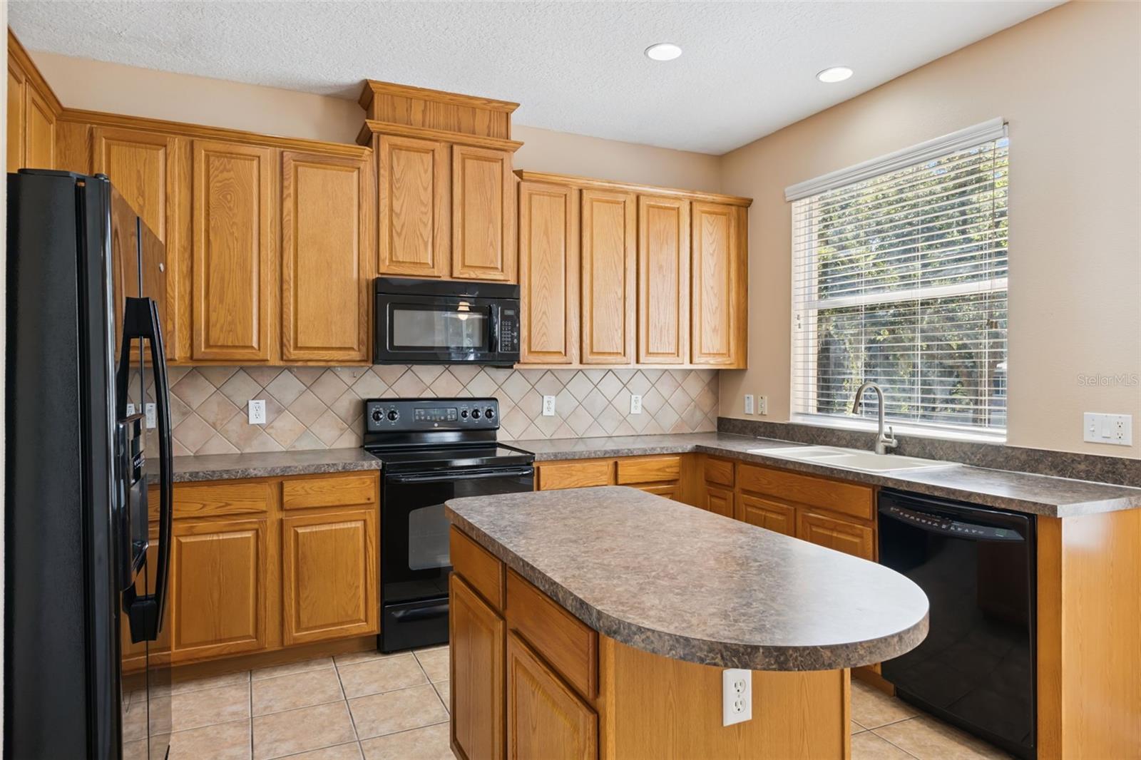 2692 CEDAR KNOLL DR photo 5