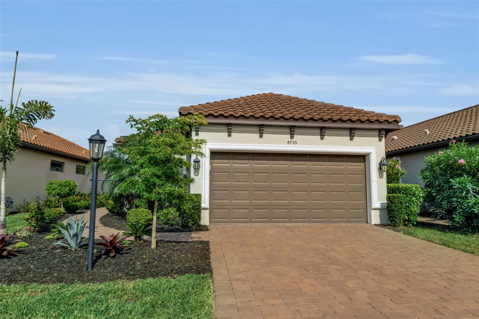 4755 MOTTA CT photo 2