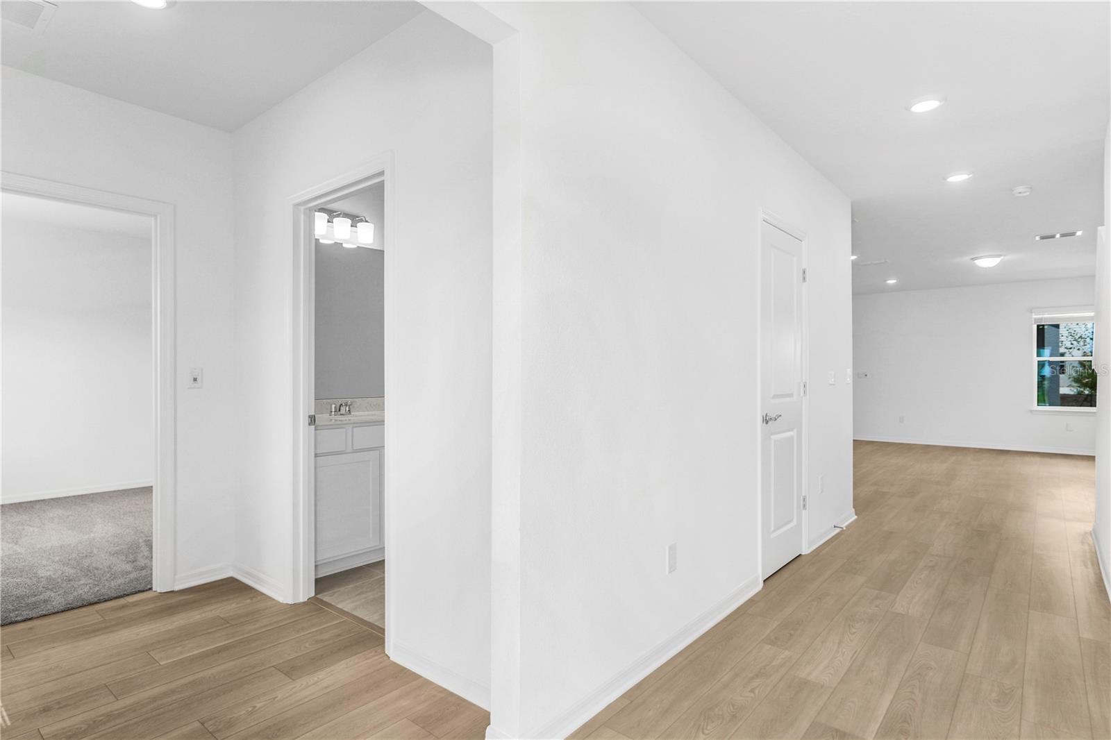 5643 ENCHANTED MEADOW ALY photo 3