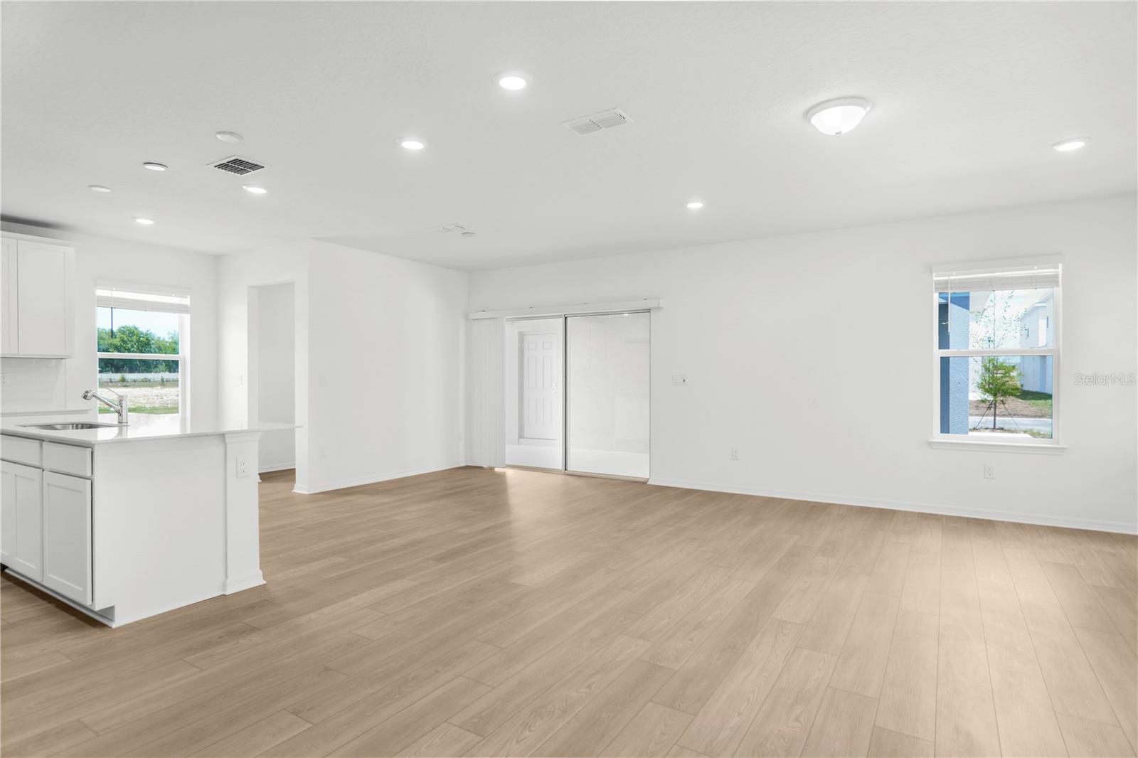 5643 ENCHANTED MEADOW ALY photo 4