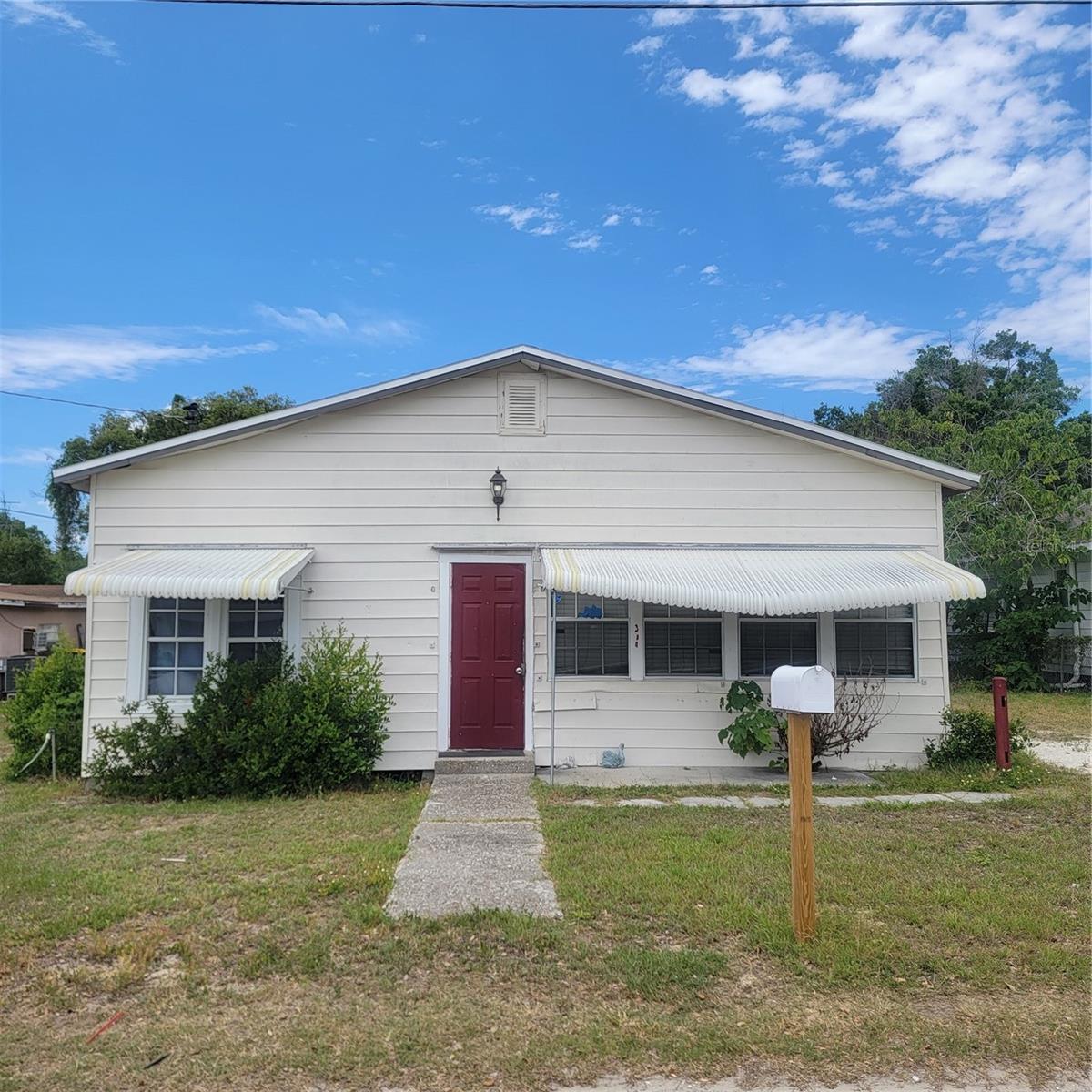 314 WALNUT ST photo 2