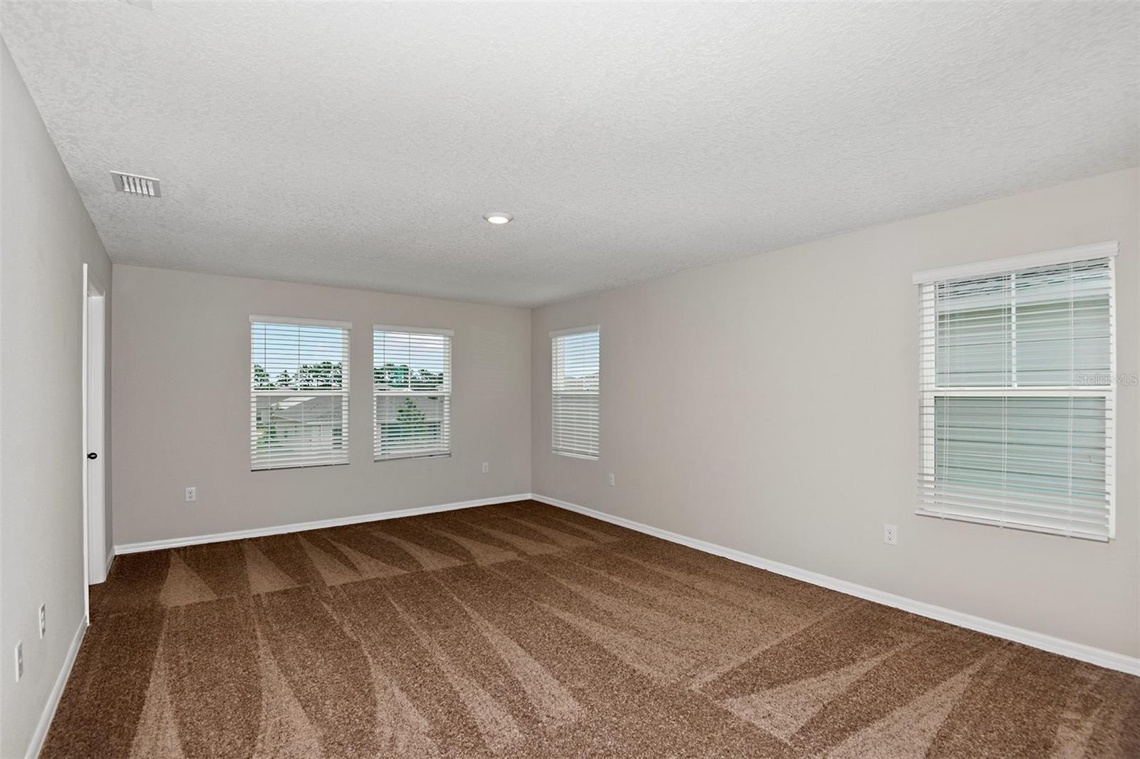 34993 ARBOR RETREAT DR photo 5