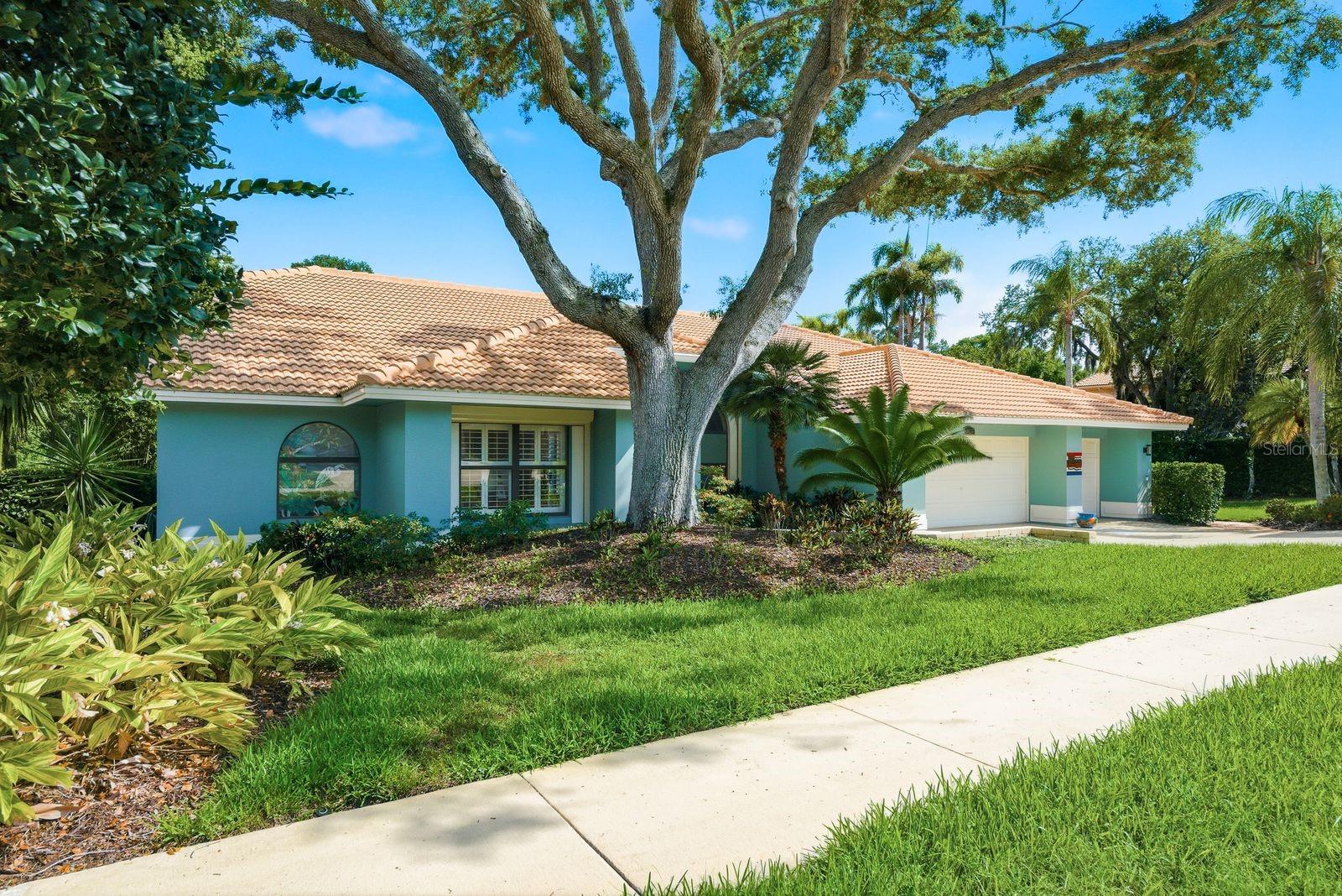 3930 TARIAN CT photo 3