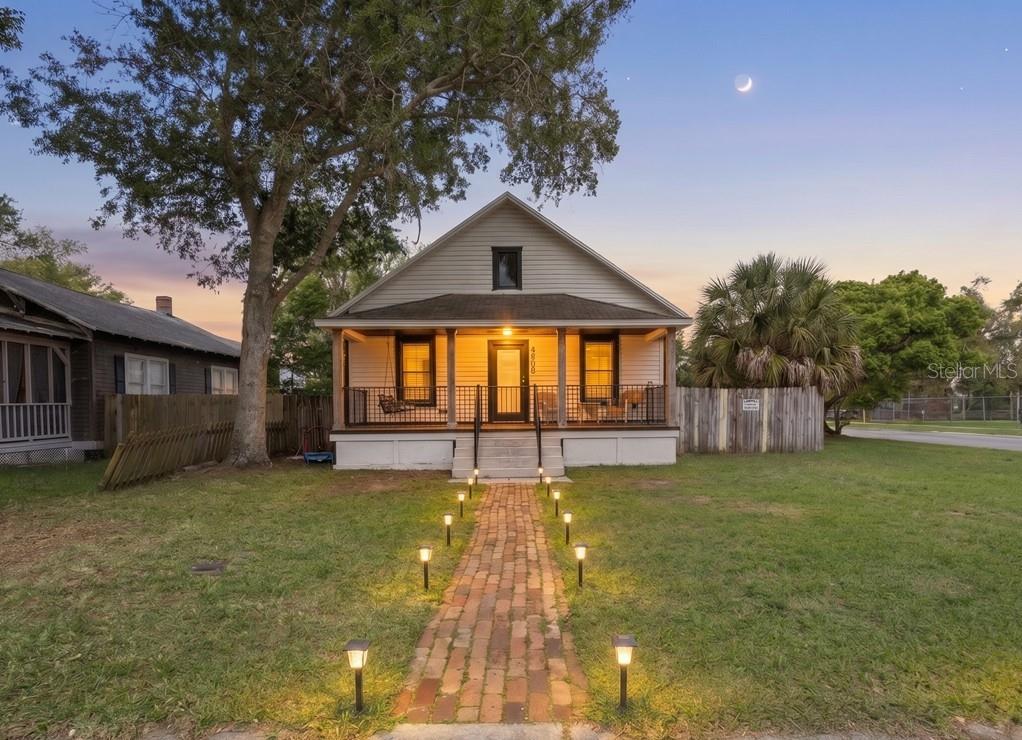 1000 S LAUREL AVE — home for sale