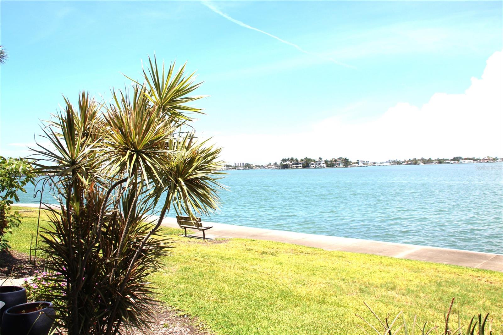 7560 BAY ISLAND DR S #149 photo 5