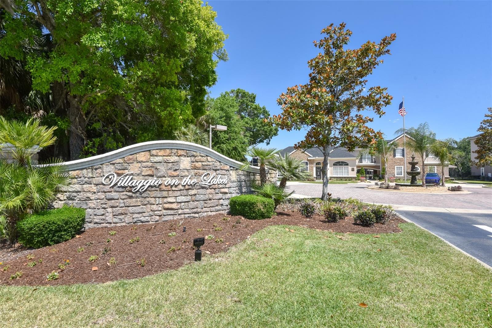 940 VILLAGE TRL #6-103 photo 4