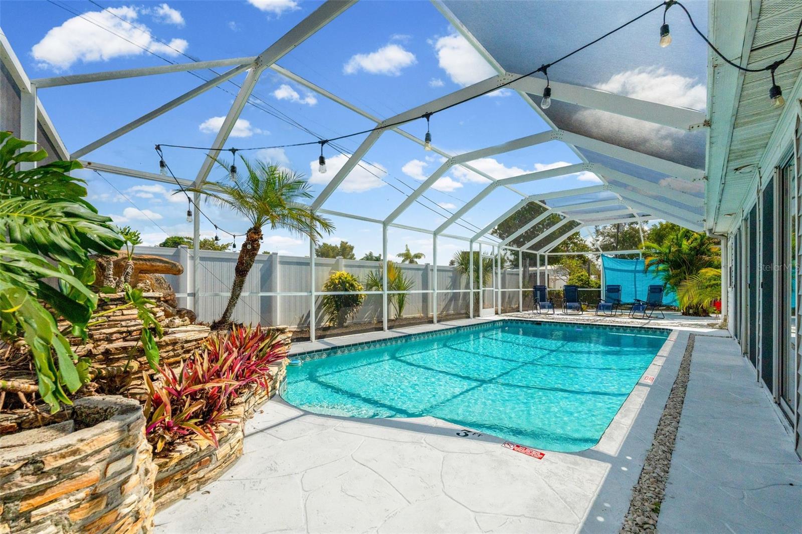 3007 FLORIDA BLVD photo 2