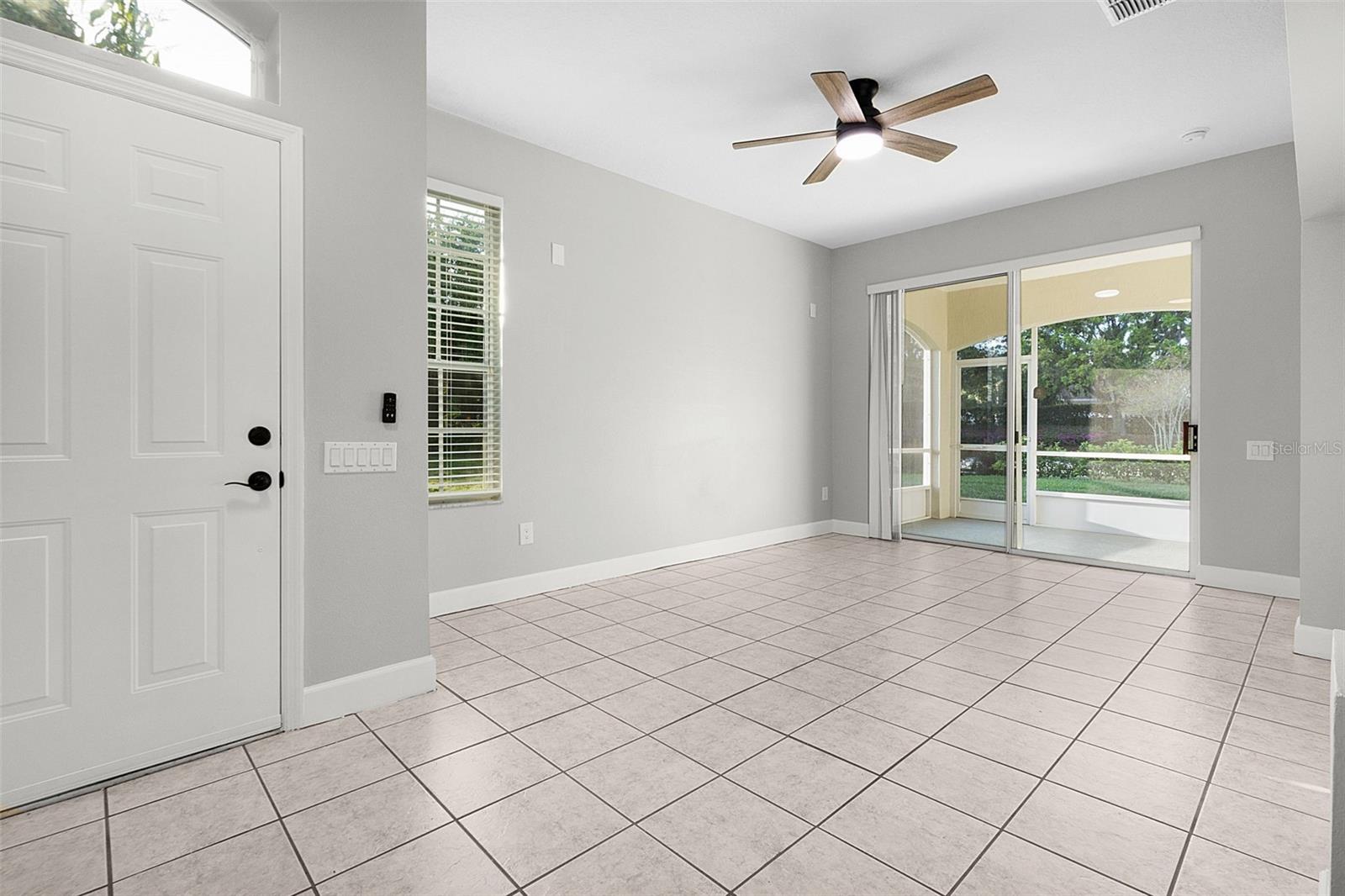 3234 RIVER BRANCH CIR photo 2