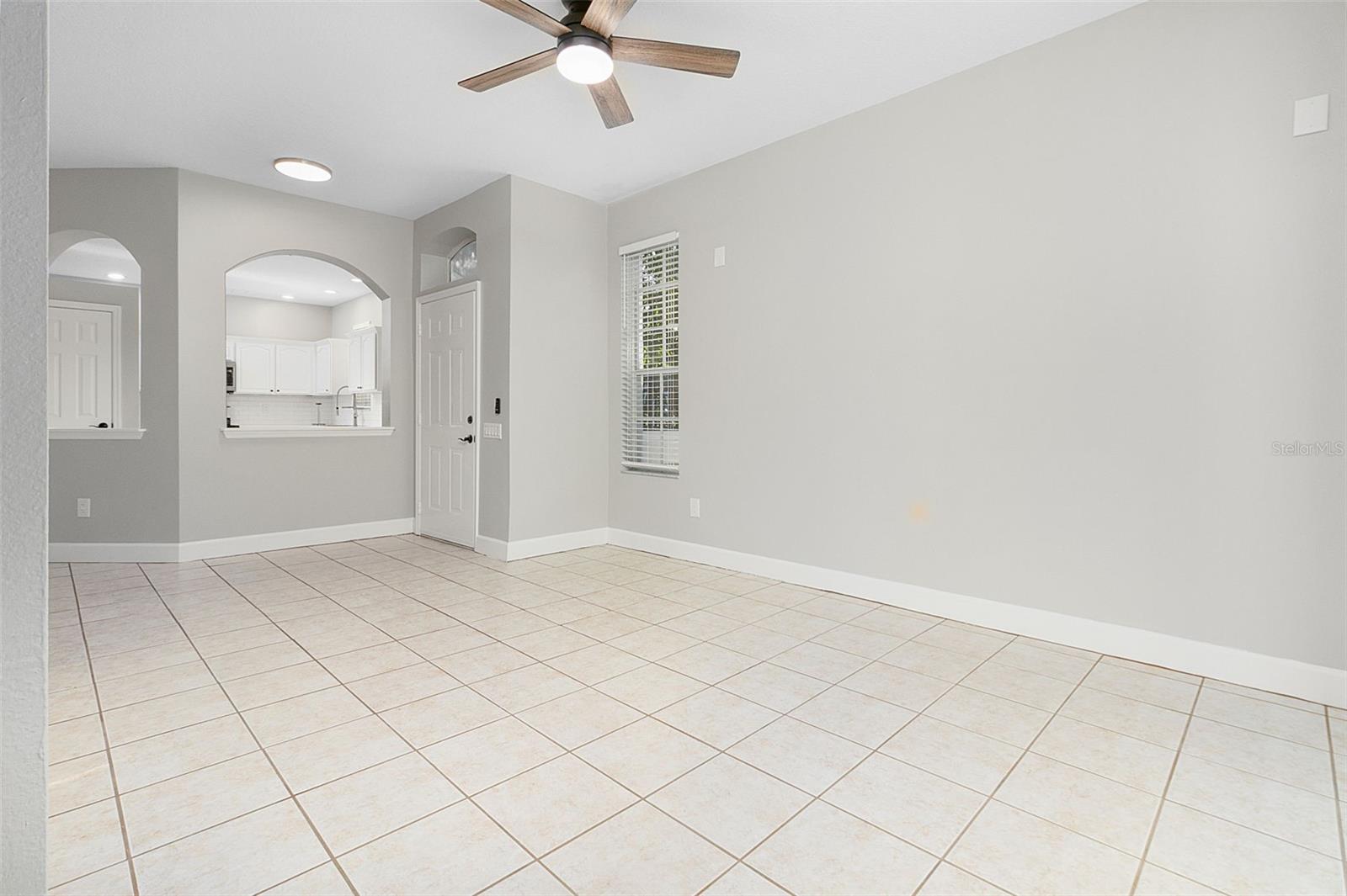 3234 RIVER BRANCH CIR photo 4