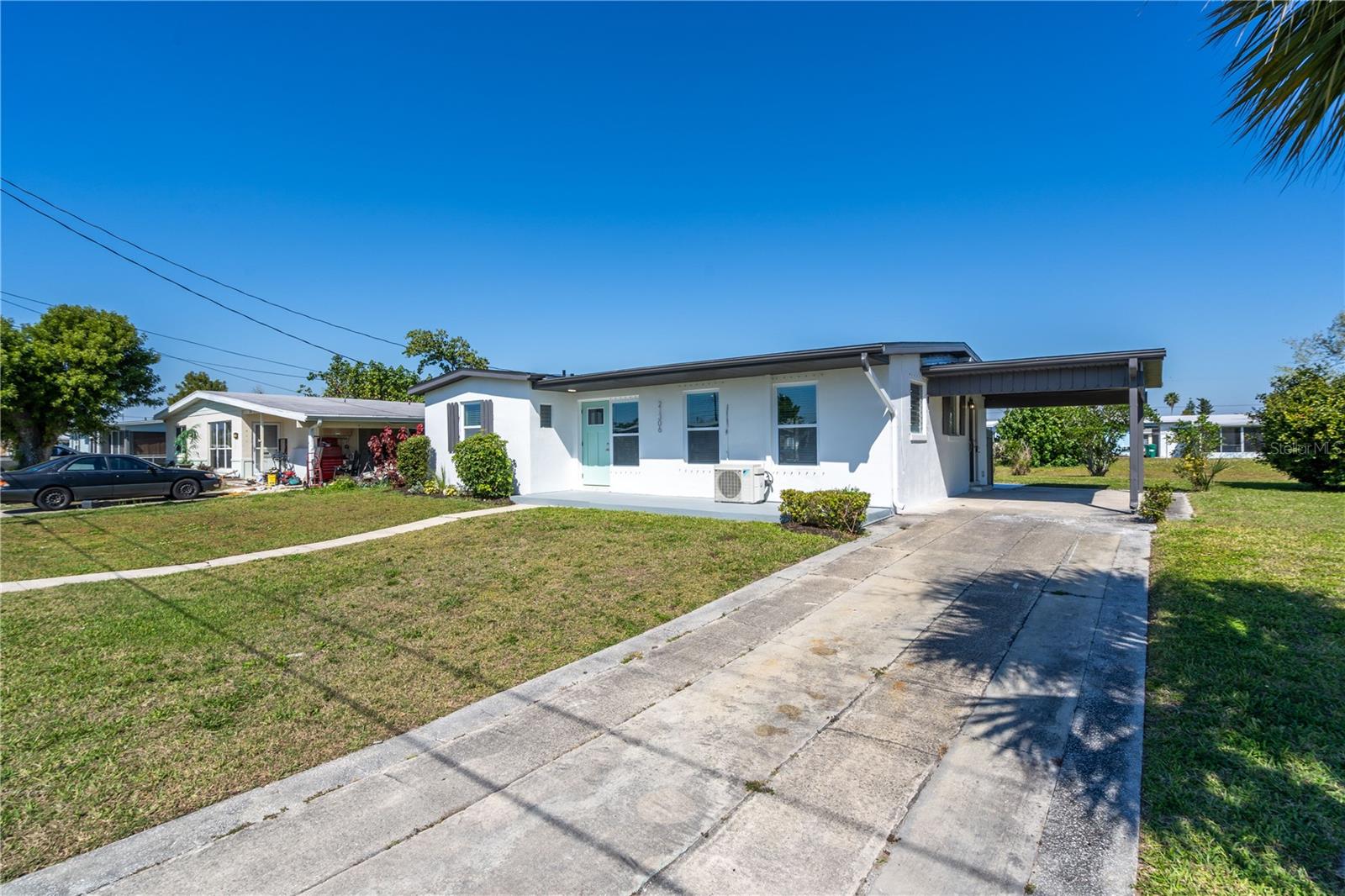 21306 HEPNER AVE photo 3