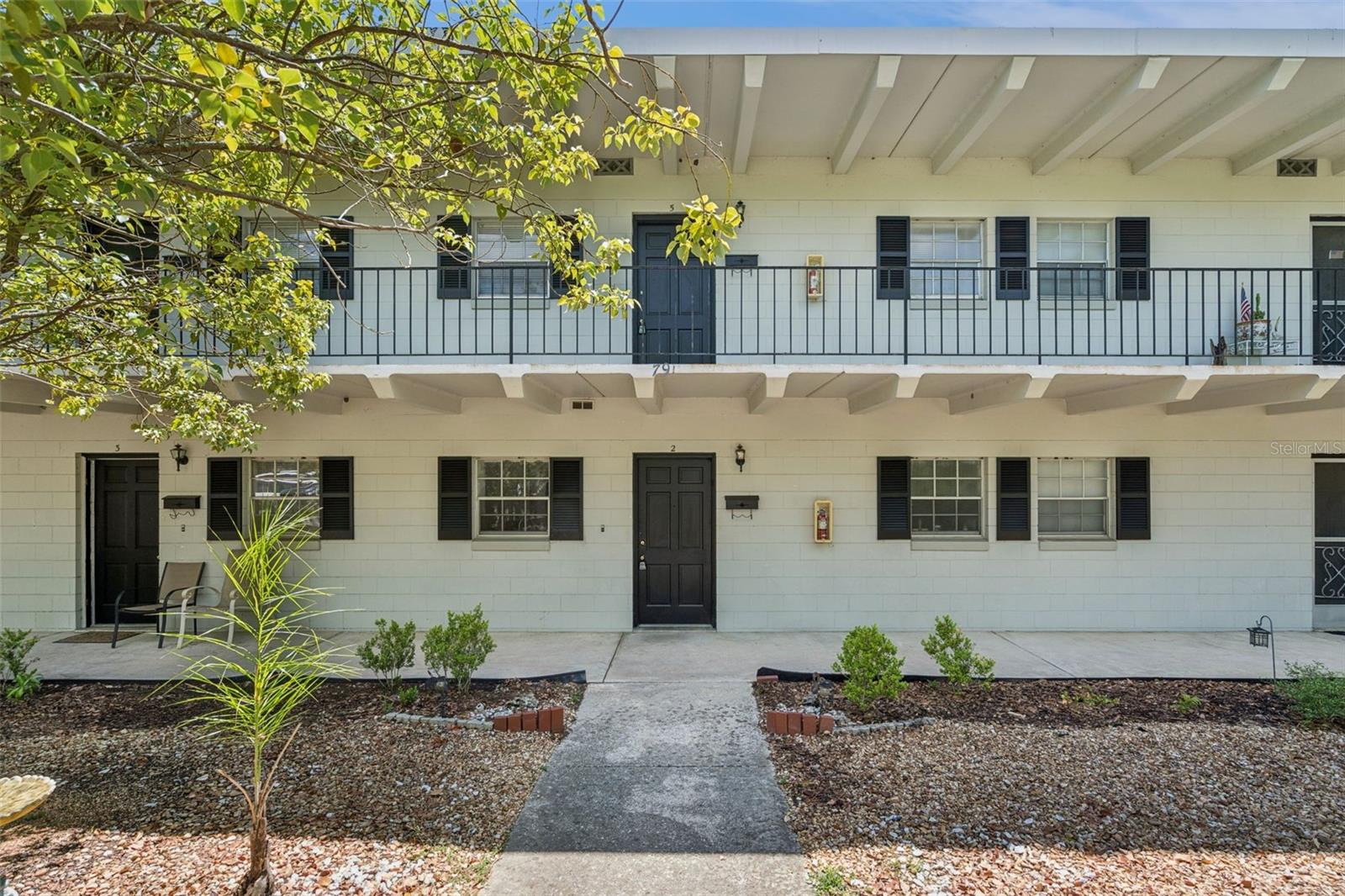 791 LAKE AVE #6