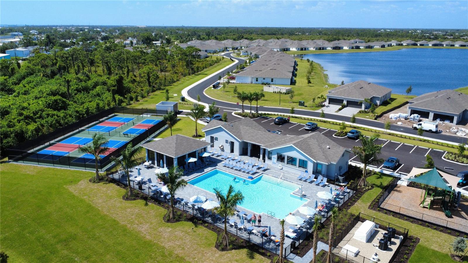 8125 SHORE LAKE DR photo 3