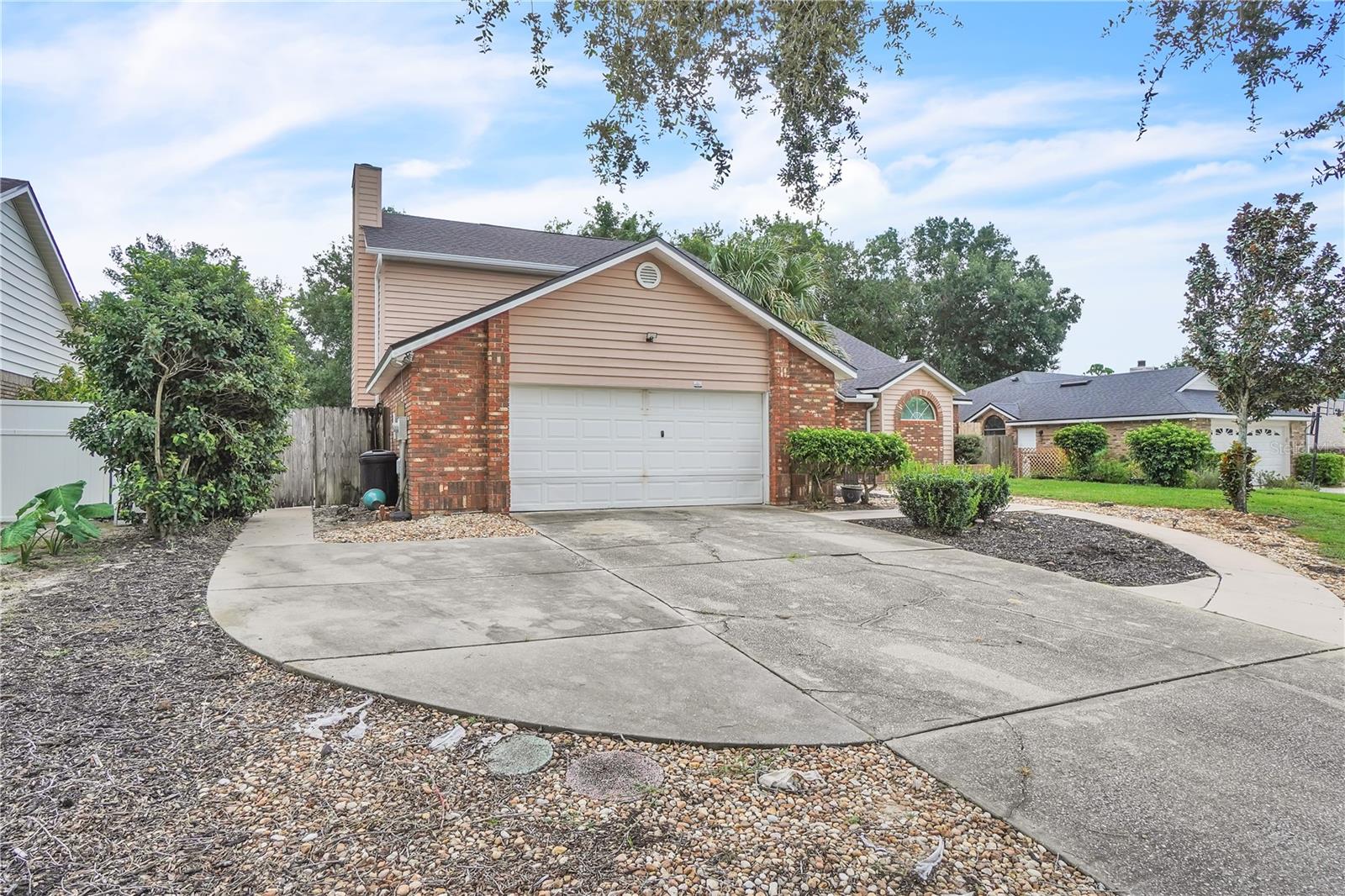 13 BASS LAKE DR photo 2