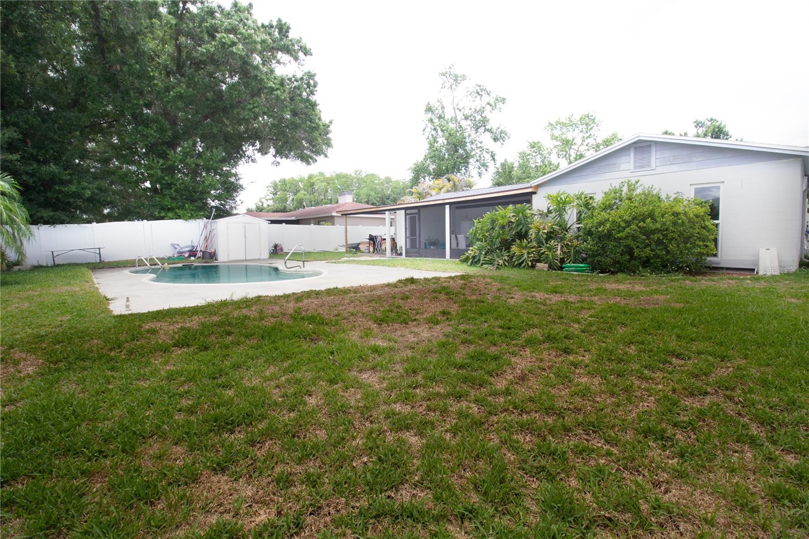 4313 HOLLOW HILL DR photo 3