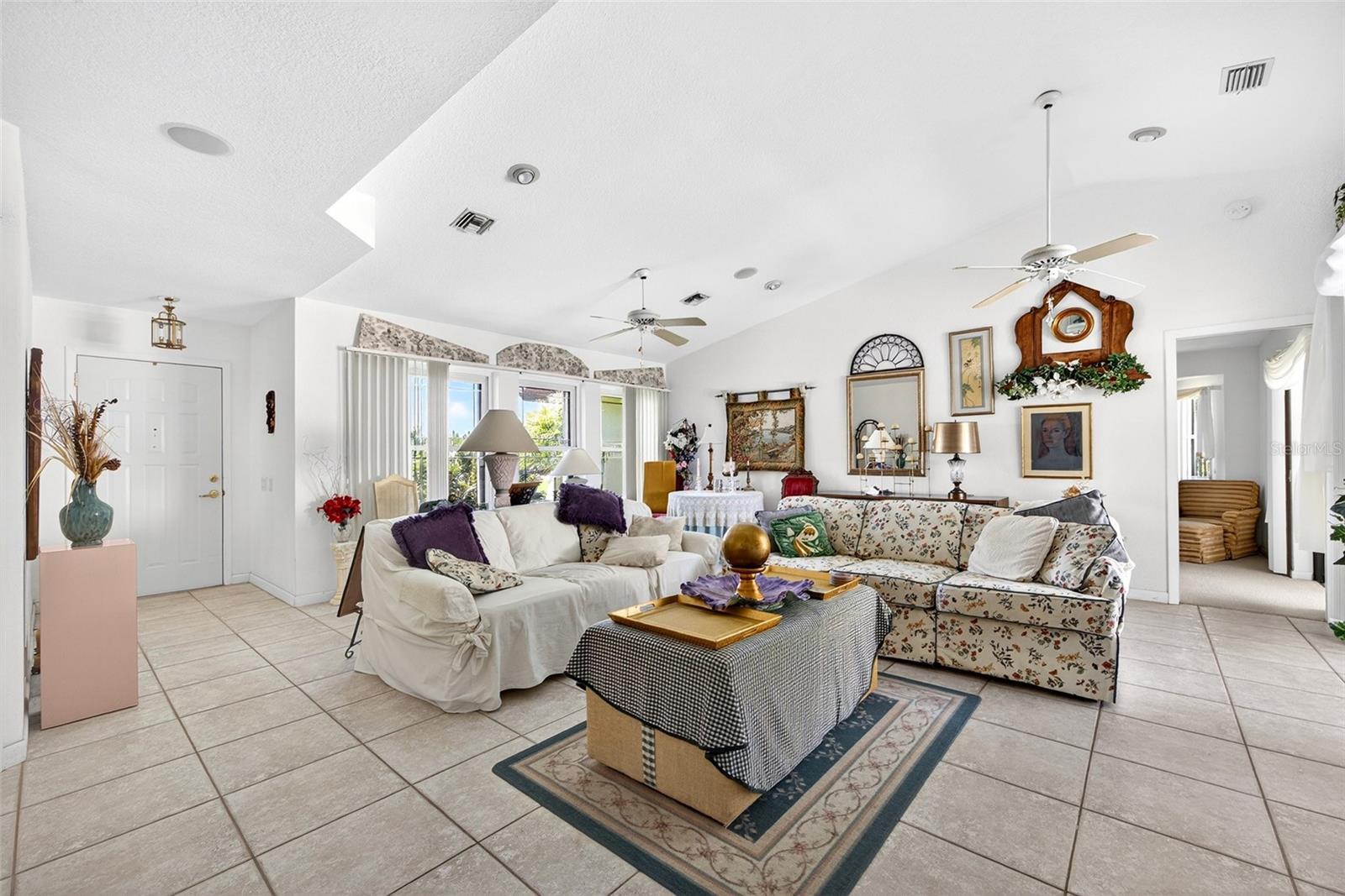 5019 SAN MASSIMO DR photo 4