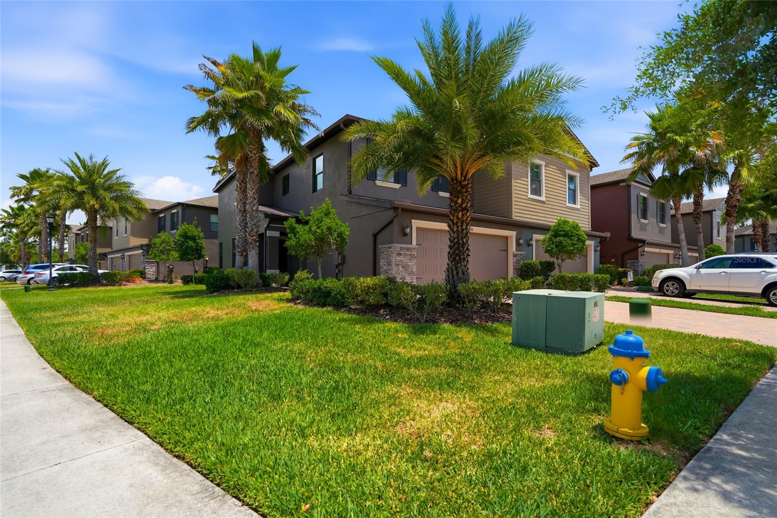 28580 TRANQUIL LAKE CIR photo 2